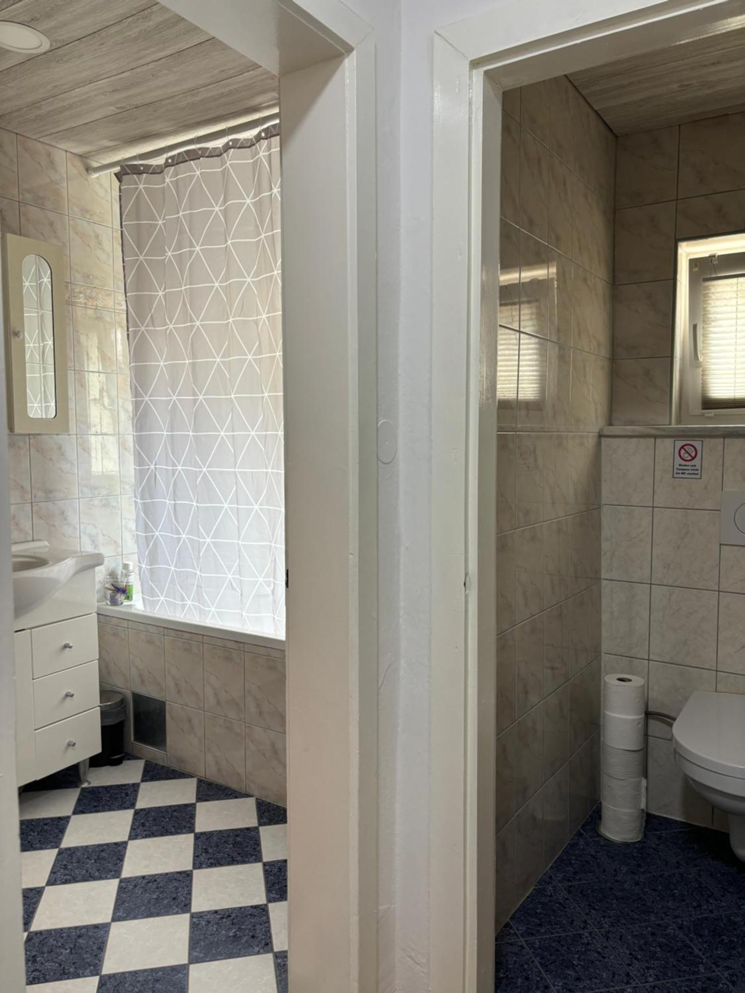 Wohnung See- Und Bergnaehe Gmunden Extérieur photo