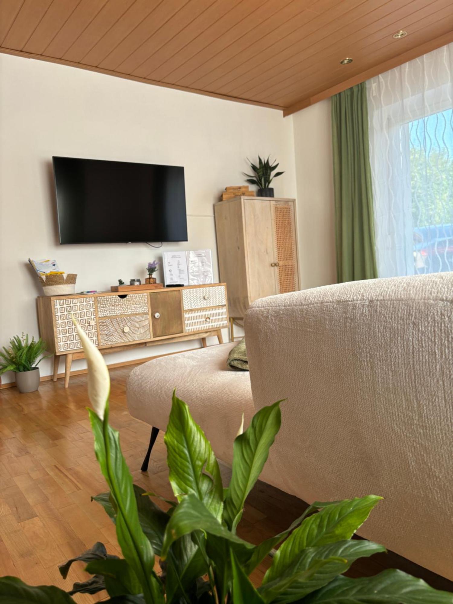 Wohnung See- Und Bergnaehe Gmunden Extérieur photo